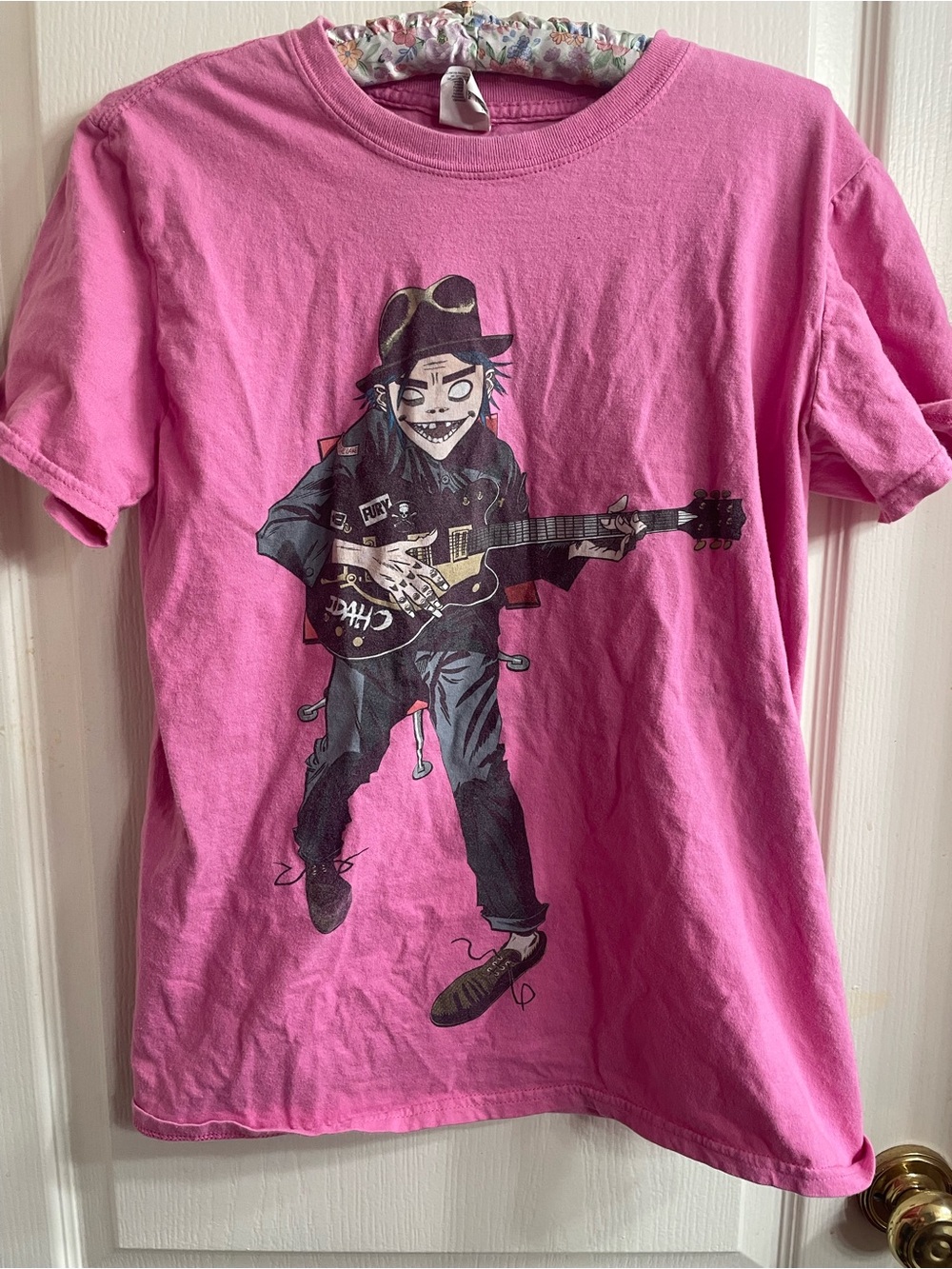 Gorillaz 2D Unisex’s Pink Graphic T-Shirt, Bright, Colorful, Indie Band Tee
